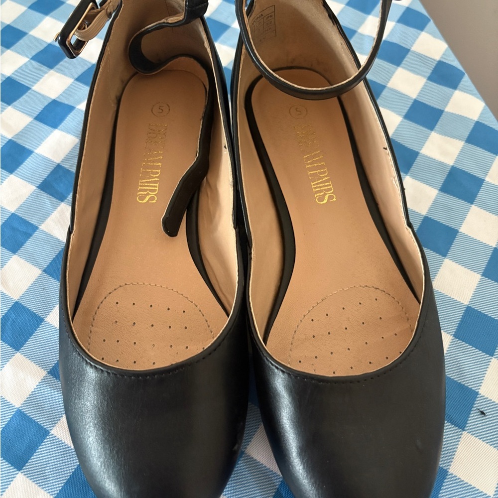 Black Women's Shoes by Urban Outfitters